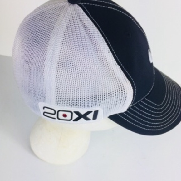 Nike Mens White Mesh Golf Hat Cap Size Small - Picture 4 of 4